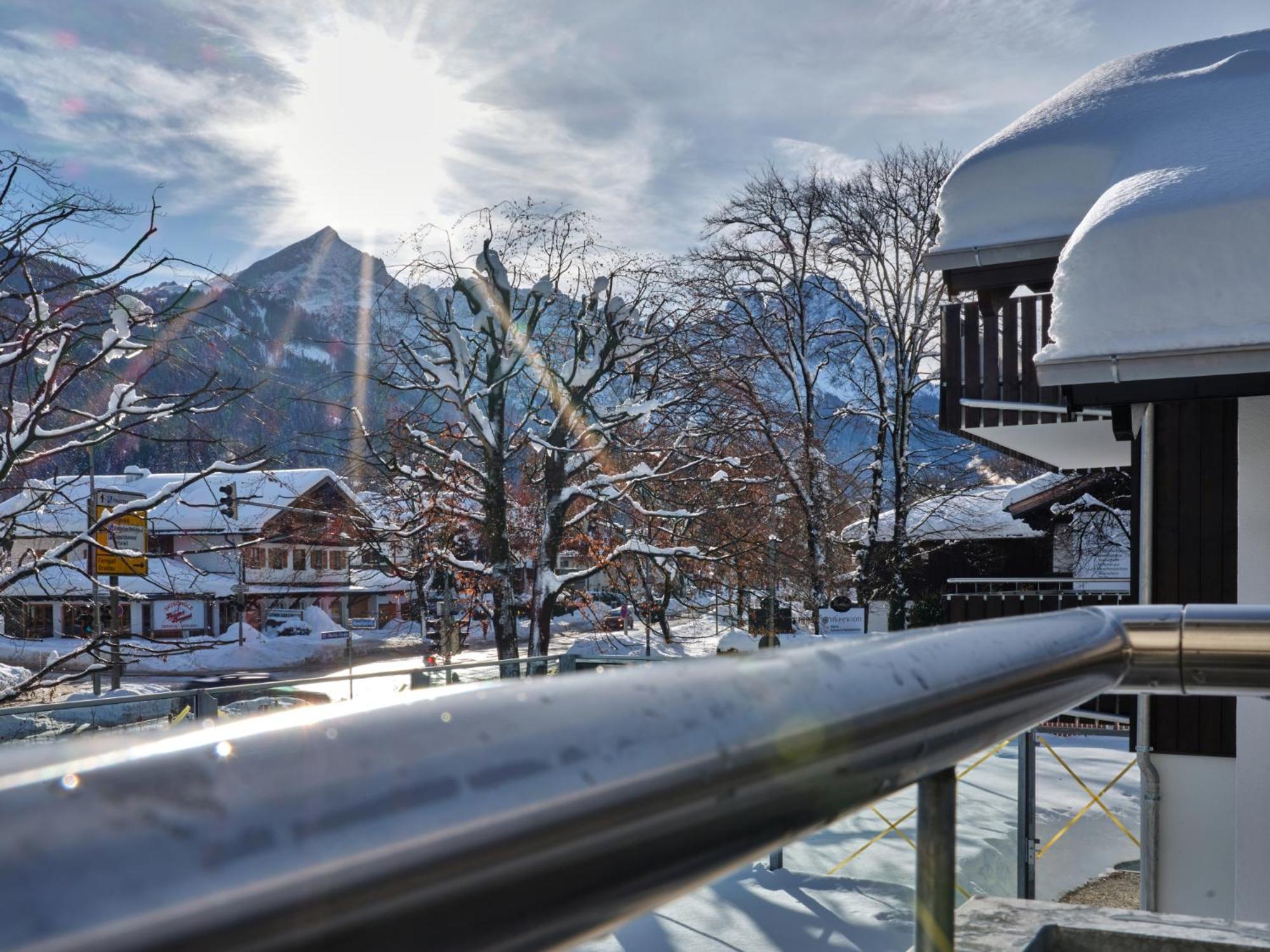 Bader Suites Garmisch-Partenkirchen Exterior photo